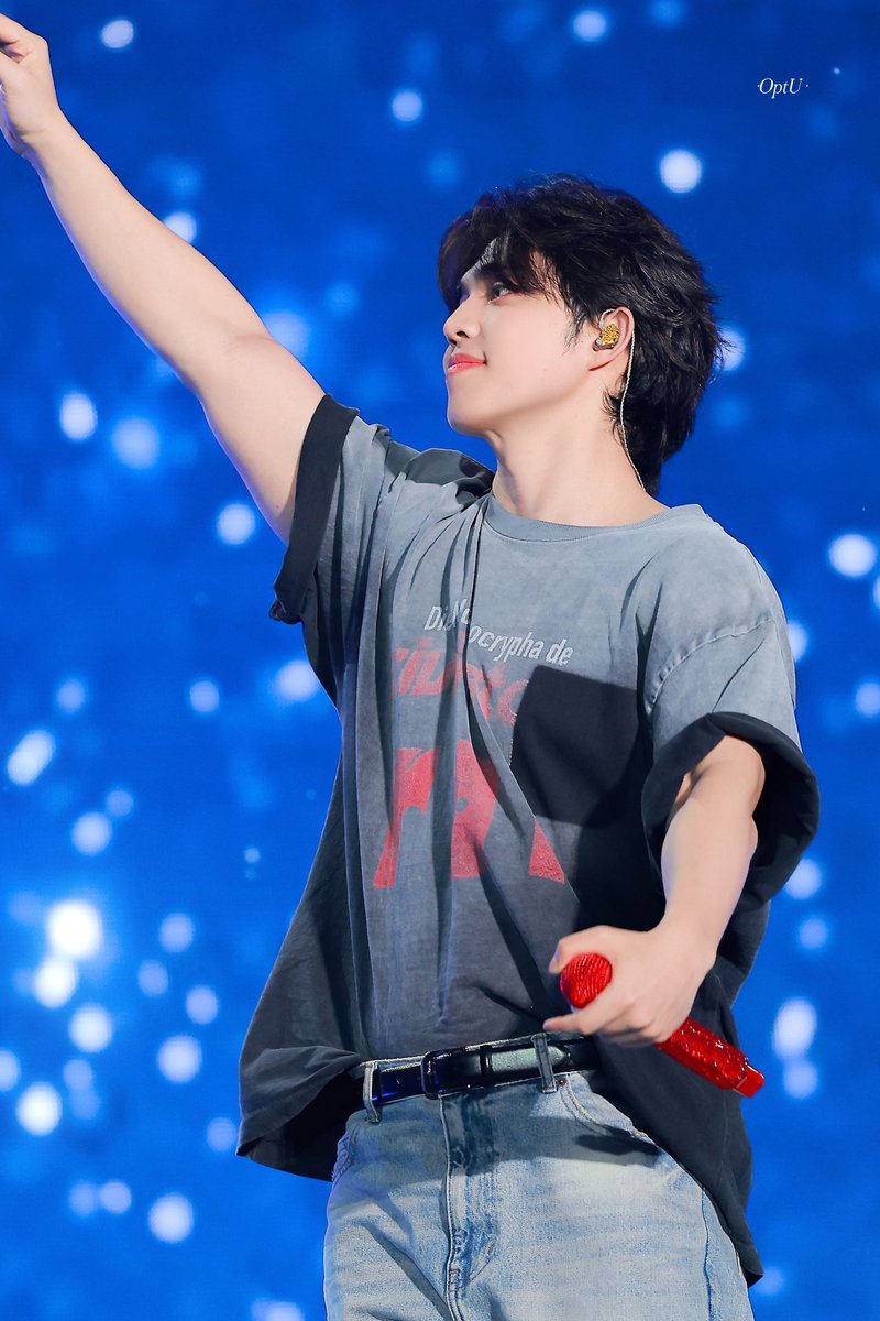 OptUScoups's tweet photo. 260524

사진 한 세트 올리는 거 깜빡했다… 
귀여워🧑‍🩰

#에스쿱스 #SCOUPS
#승철 #최승철 
#세븐틴  #SEVENTEEN  
@pledis_17 https://t.co/PZcia59Csl