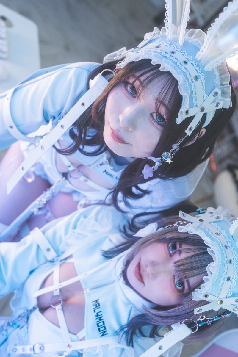 IruCaCos's tweet photo. （じっ……🐰）

 #RabbitTwins0427 https://t.co/H9XWEvHOfX