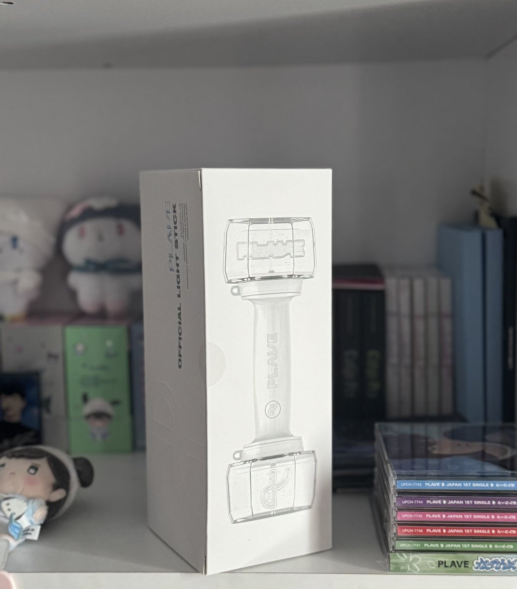 kakaknyahamin's tweet photo. Hello pllis! Thank you so much for the interest 🙇🏻‍♀️

Good news 😃
I’ll add one more lassbong and 1 Caligo Pt. 2 photobook for extra prizes, so there will be 3 winners for this GA ❤️

Bad news 😣
Due to the overwhelming response, i decided to close it early 😢 
The GA will be closed on 9th June 2026 at 23:00pm and i’ll announce it on 13th June 2026

Thank you Pllis 💙💜💓❤️🖤