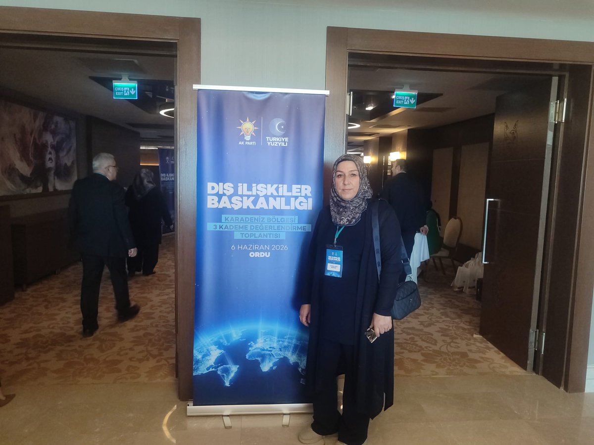 akkadinbayburt's tweet photo. Ordu'da düzenlenen Karadeniz Bölgesi Üç Kademe Dış İlişkiler Başkanlığı Değerlendirme Toplantısına; Ana Kademe Dış İlişkiler Birim Başkanımız Cengiz Babaoğlu, Kadın Kolları Dış İlişkiler Birim Başkanımız Nagehan Pörge ve https://t.co/ReNerasf0h