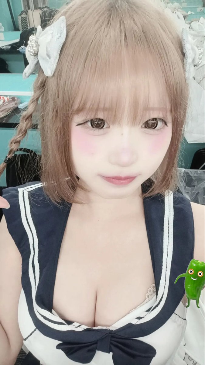 pudding_IDOL's tweet photo. 髪がんばって編んでみたのかわいい？ https://t.co/04YbWTRoz4