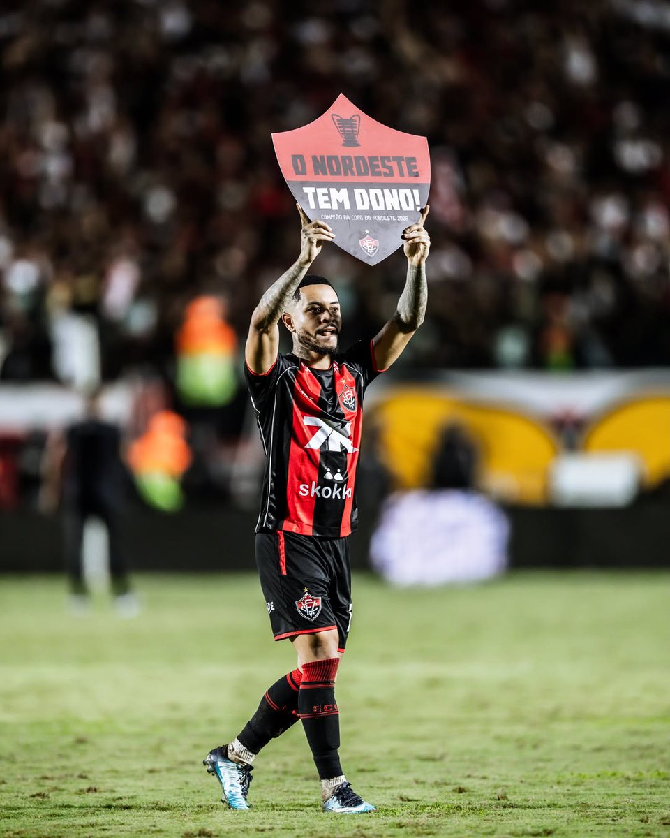 jogueinovitoria's tweet photo. O Vitória venceu 11 dos últimos 14 jogos contra Ceará e Fortaleza.

📷 - Madson Deleon https://t.co/skJ4PBD1qK