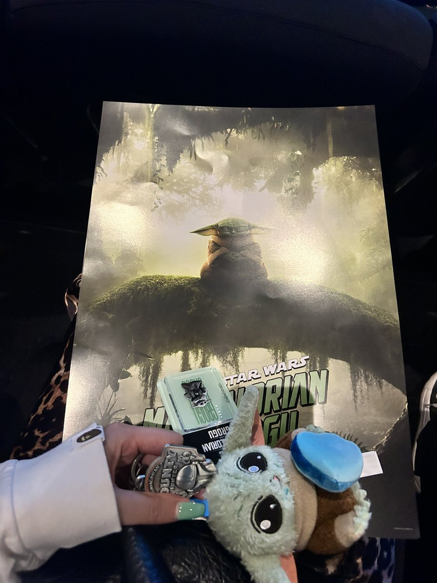 beecosan's tweet photo. やっと体調回復したので！3回目！
ポスターもらえた🩷今日はIMAX字幕！私は吹き替えの方が言い回しも声もメロいと思った！
IMAX最高！森シーンでぐちゃんの頭の上にいっぱい土埃とか葉っぱのかけらとかが乗ってるのよく見えた😭家の畑は見つけられなかった😭吹き替えのIMAXあったらよかったのになー😭 https://t.co/7Gb1ilmacb