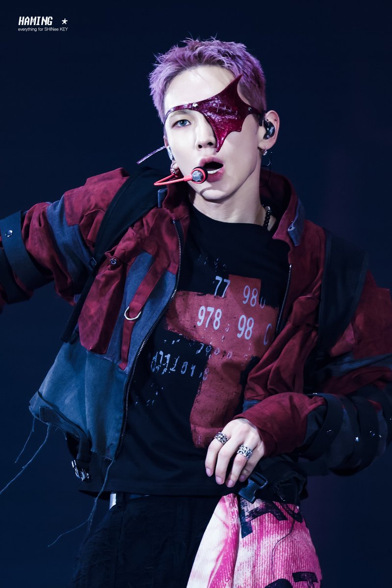 shiningkey_S2's tweet photo. 260529-31 SW8 인버트서콘

Oh, my heart's so cold
어둠에 홀로 ❤️‍🩹

#샤이니 #SHINee
#키 #기범 #KEY #キー https://t.co/11o6r4HhnK