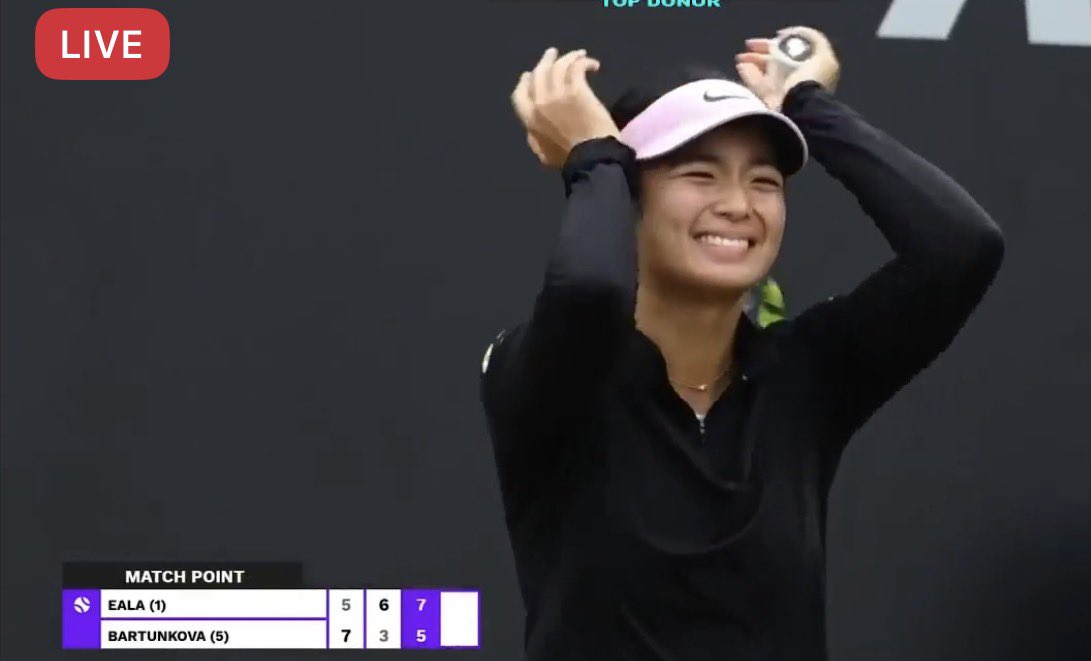 lilyganados's tweet photo. Thank god nanalo din ang mhiemakorz congrats alex! Dasurv.. Kala ko maeelbow ka na naman dahil sa fookelya serve mo bwahahaha.. https://t.co/V8PpOmJEmo