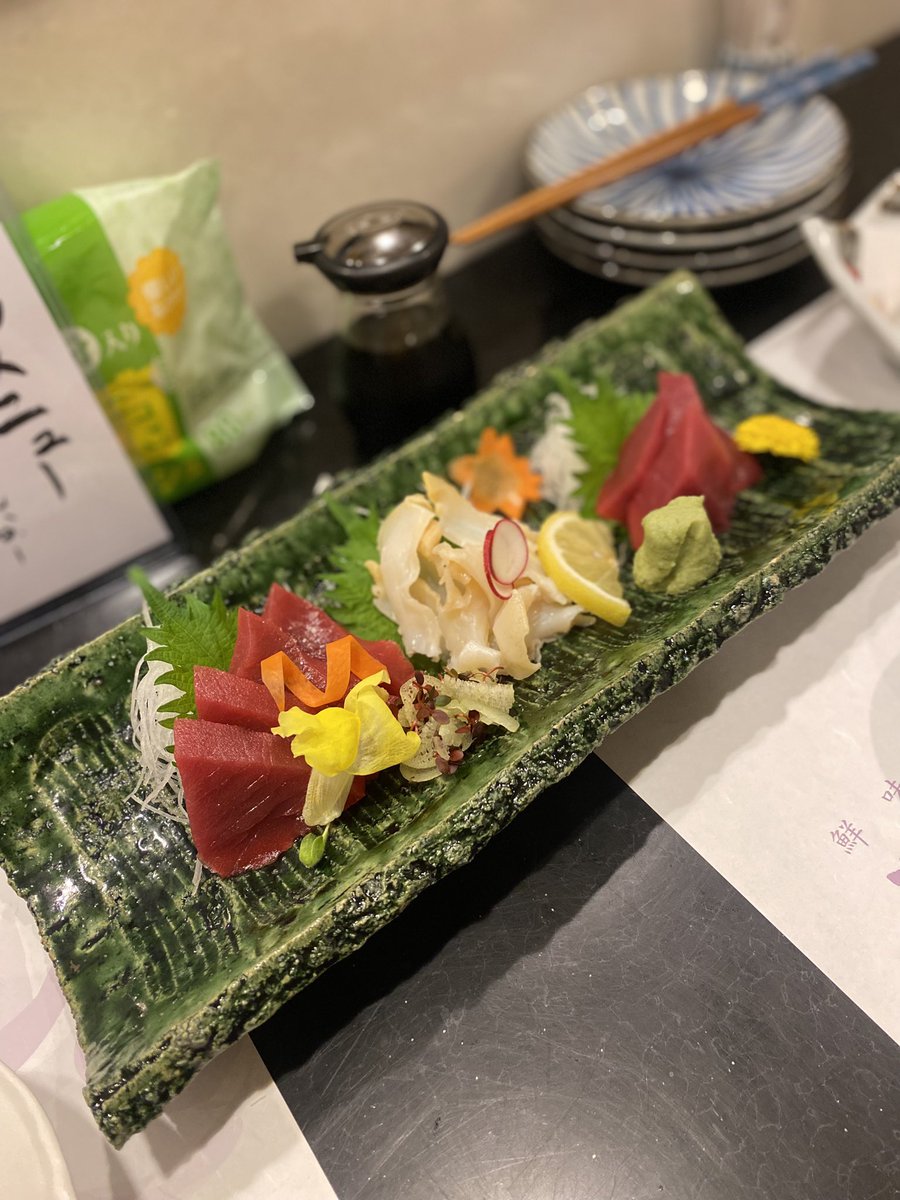0629_science's tweet photo. お造りが綺麗でした✨️

ふと、俗に言う「3年目の倦怠期」って来るのかな🤔
と、思いました。
8月で2年目だけど🫣 https://t.co/pv2j84sLWy
