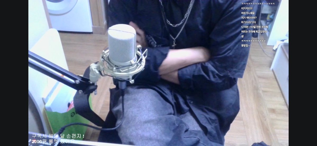 dongbiko's tweet photo. 느껴 https://t.co/IhUgWORKiY