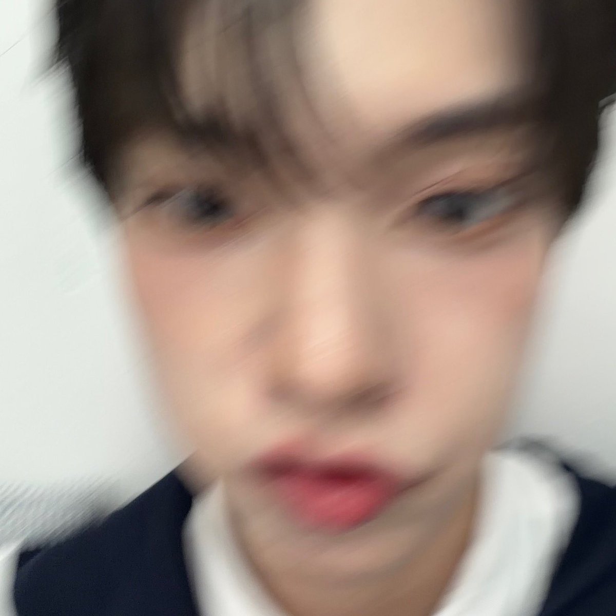 lipwoooo's tweet photo. sumpaaaah suka banget kalo liyu udah manyun manyun centil gitu lucuuu nyimuup canciii 🤏🤏🤏 https://t.co/7btoYGLBEt