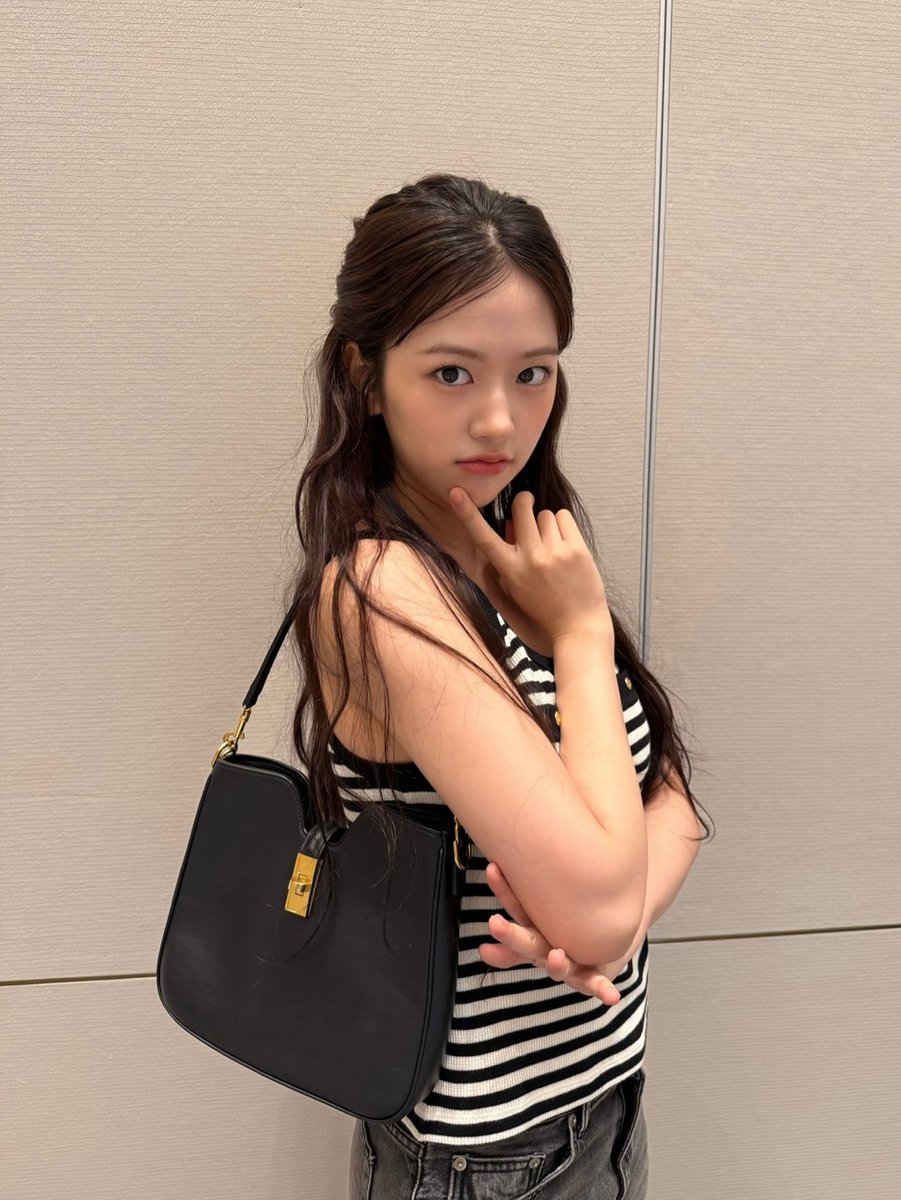 timetoanyujin's tweet photo. 250608 _yujin_an IG
🔗 https://t.co/PPzQ4Jw6Uh

#아이브 #IVE #안유진 #AnYujin
#0608의_안유진 https://t.co/Zim7uvpwbA