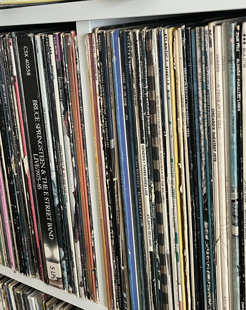 Bungeeeee's tweet photo. No wi-fi this morning after the storm, so vinyl during breakfast it is. Which first? @tameimpala @thecure @djotime https://t.co/WLayYv9E3H