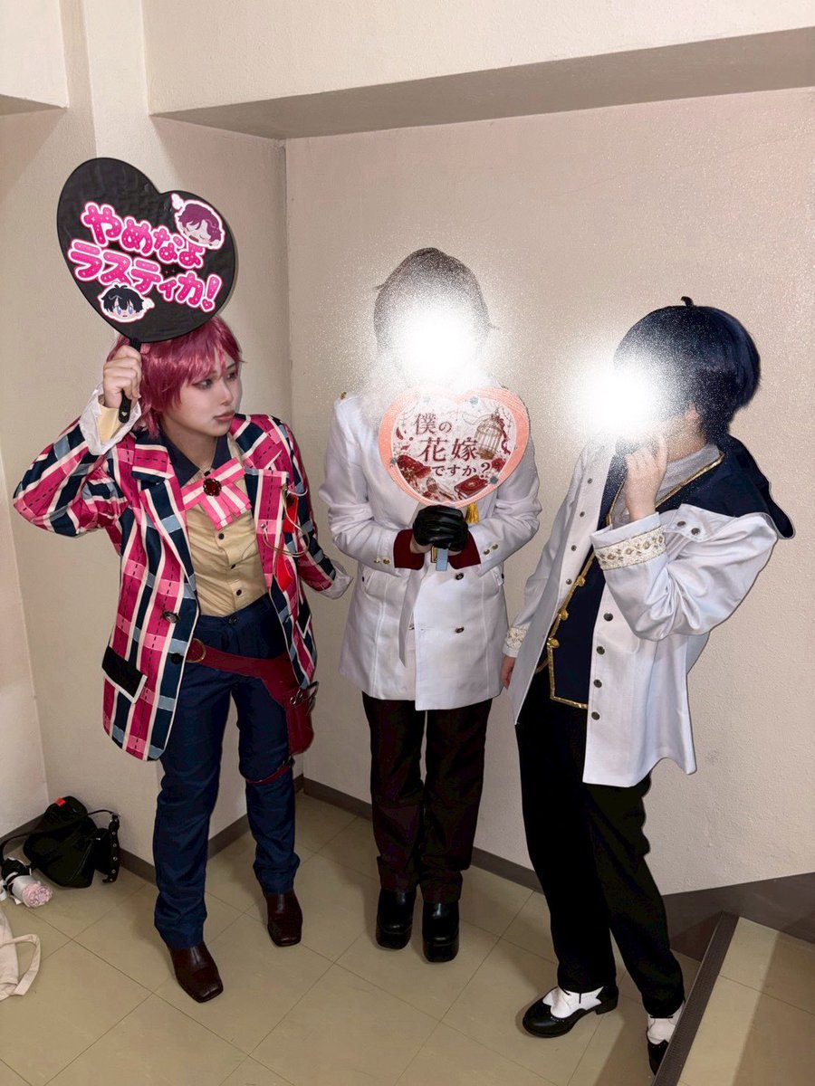 uo_cos's tweet photo. 世界救済の物語が始まったみたいです‼️‼️‼️やったね‼️‼️‼️‼️🌕🪄︎︎✨
自由を愛する魔法使いたちでいました〜👋🌷🩷
  #こすおふ #こすおふ静岡 https://t.co/mJfoxYjVV4