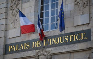 Pascalpassement's tweet photo. @ChristinePP27 Non rien ! https://t.co/ji2G1XuzGN
