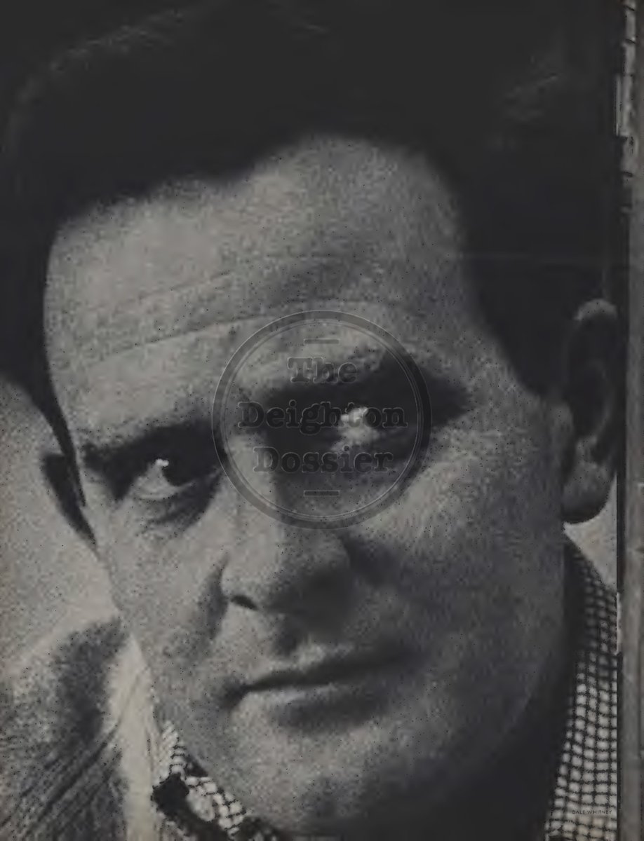 DeightonDossier's tweet photo. "Len Deighton, a nervy young man with salted black hair who looks like a bookkeeper until he warms up"

#Vogue 1965 profile of the two 'hot' authors at the heart of the spy fiction surge in popularity John #LeCarre and Deighton

#LenDeighton
#JohnLeCarre https://t.co/zjrHD1BvOw