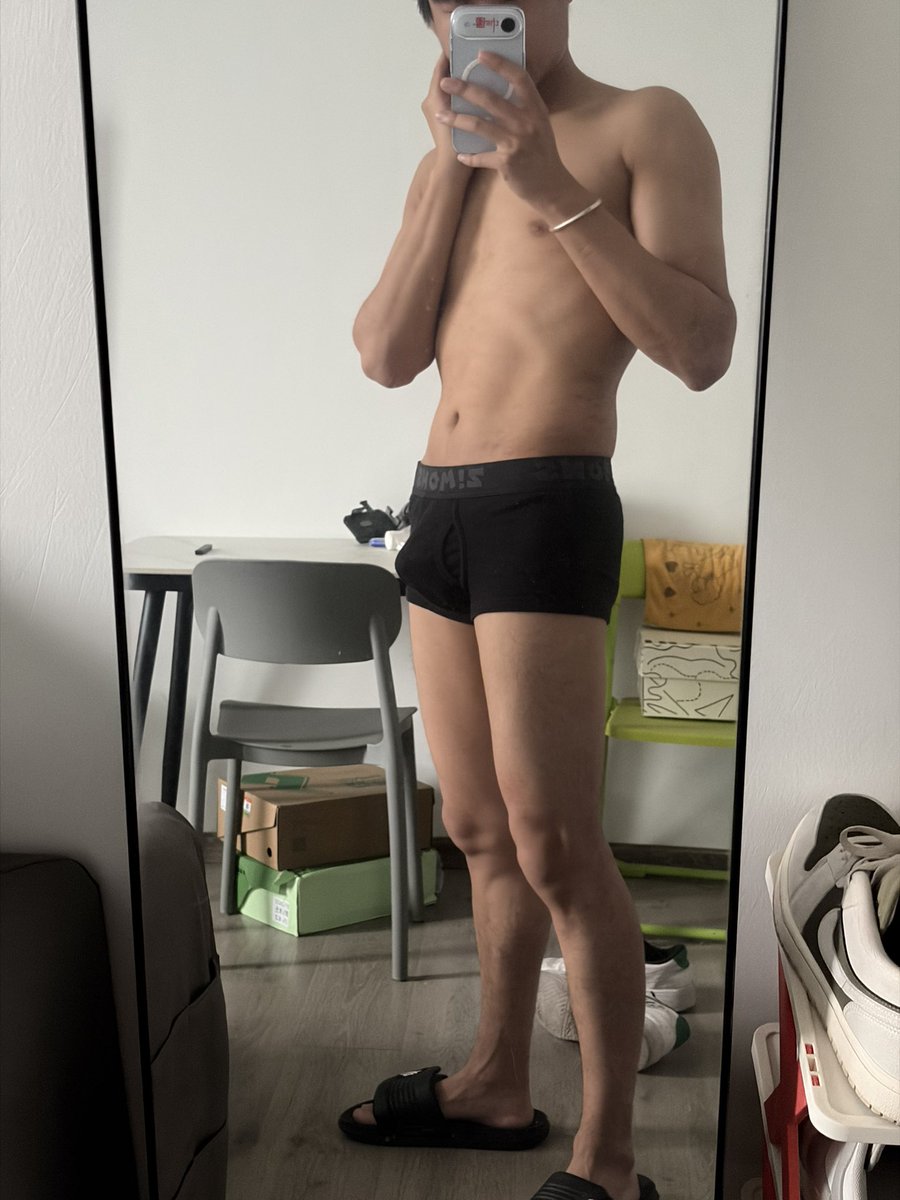 YC_05M's tweet photo. 想干自己了 https://t.co/yBDFNvAnYy