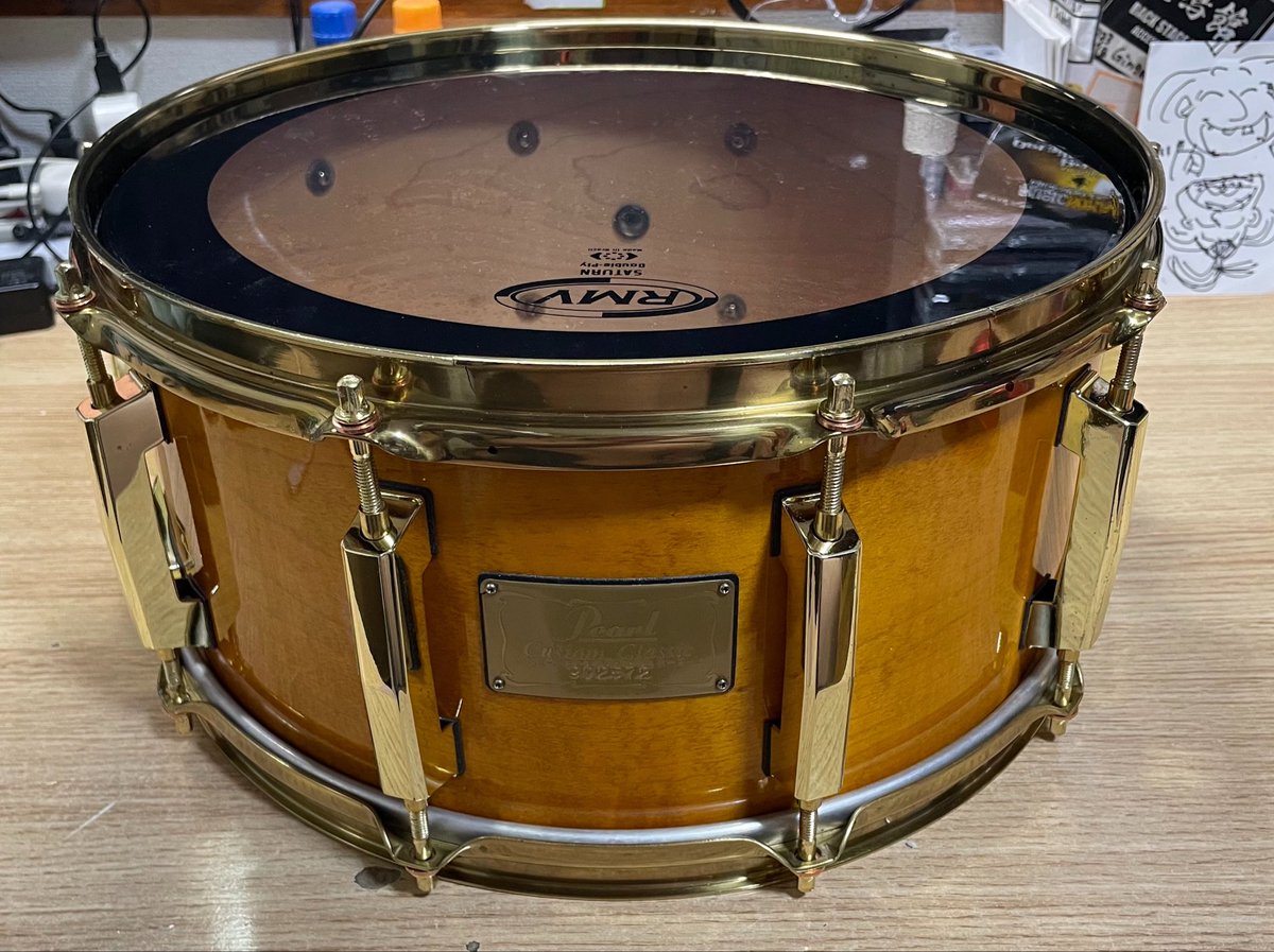 drummertobby's tweet photo. 組み付け完了
PEARL  CL-5314D
CUSTOM CLASSIC ONE PIECE MAPLE 14"x 6½"
新品と見まごう程のコンディションに。
とりあえず現場使用はフープ待ちですね！
#PEARL
#CUSTOMCLASSIC https://t.co/sZRNbbd1FP