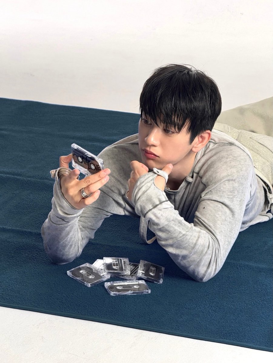 DXIKI95's tweet photo. ㅤㅤ
ㅤㅤㅤㅤㅤㅤㅤㅤㅤchaos.
ㅤㅤ https://t.co/0IYiQ1MRWw