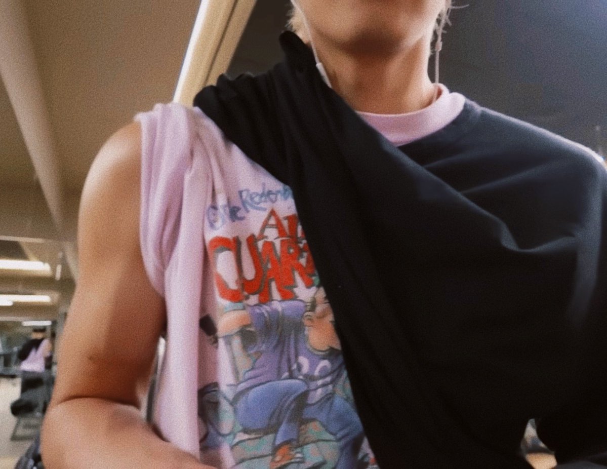 v_9123095's tweet photo. 그저 감사합니다..
운동소년단 응원합니다 https://t.co/I0tBaMd8za