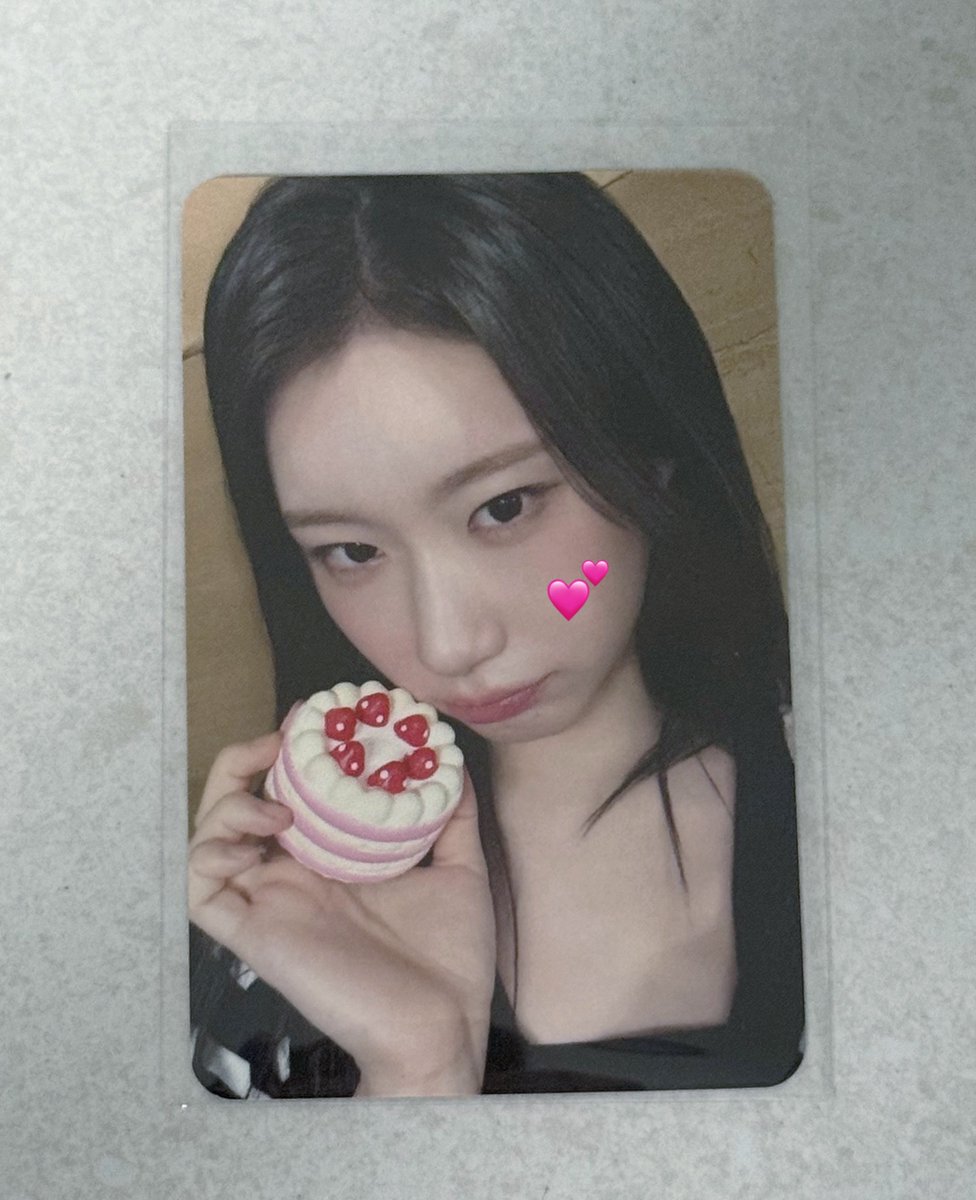asm_del22's tweet photo. WTS ITZY MAKESTAR 메이크스타 대면 특전 미공포 미공개 포토카드 양도 판매

SELL SELLING
• MOTTO 모토 있지 photocards

🥳 채령 Chaeryeong 생일 포카 🎂

팬사 팬사인회 막팬 photocard fansign 팬싸인회 멬스 팬싸 birthday pc pcs hbd https://t.co/J6bbmVVLJn