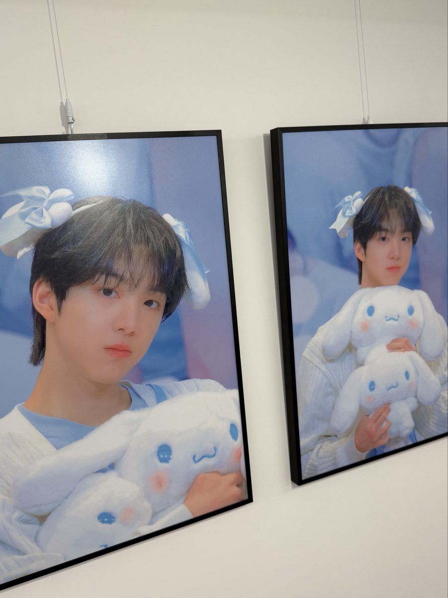 3515zz's tweet photo. 기여운 생일카페를 방문하다🫪🫰🏻💗 https://t.co/Bm8fAuUqK9