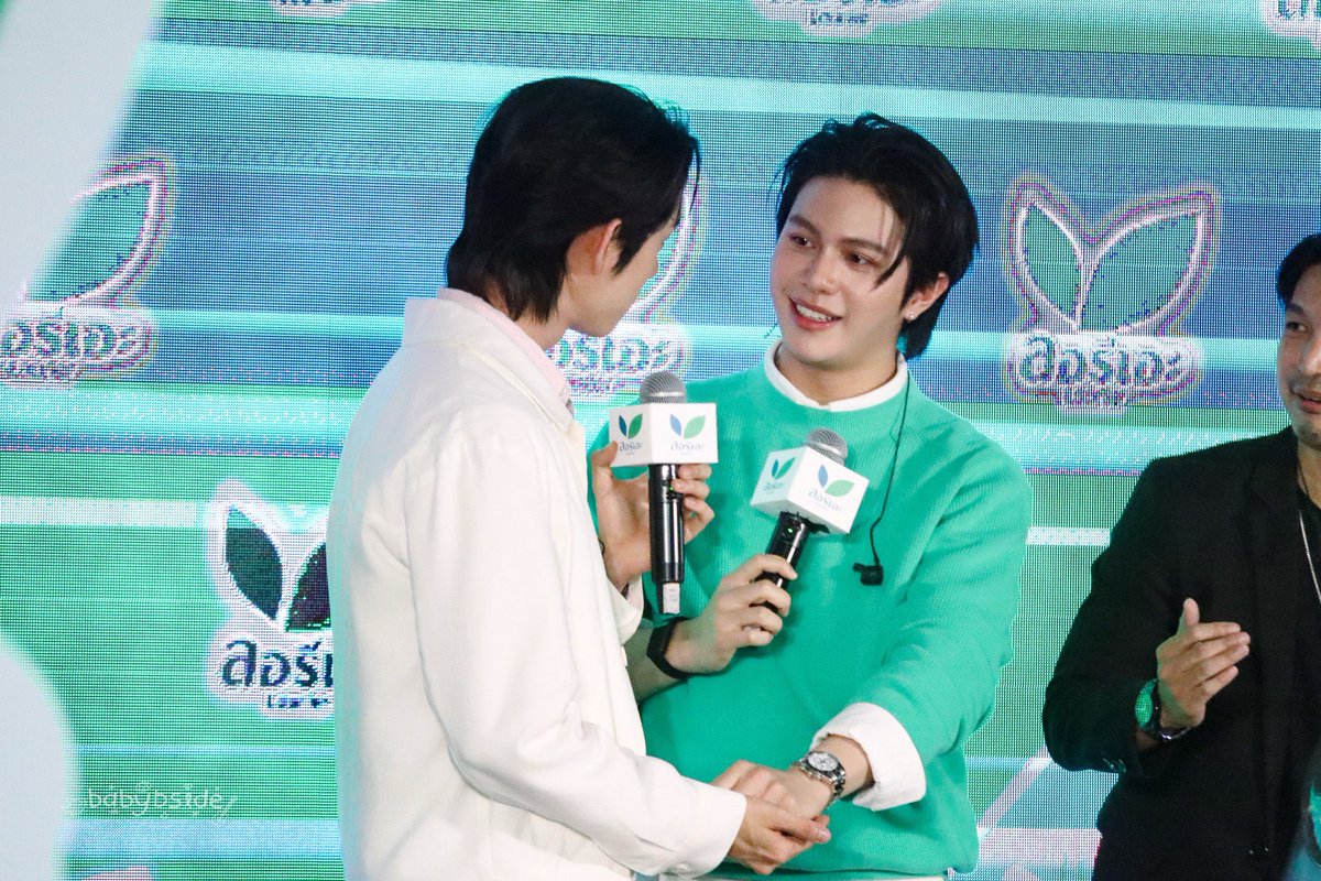 Supha1002's tweet photo. วันนี้เก่งมากเลย  หายคิดถึงไปได้นิ๊ดนึงงพน. กับ มะรืน มีถ่าย ซร. สู้ๆๆๆน๊าา หาเวลาพักผ่อนเยอะๆๆๆ ~ ✨🥰🎸🦈🍃💚

WILLIAMEST COMFORT ZONE

#LaurierxWilliamEst 
#WilliamEst #วิลเลี่ยมเอส https://t.co/9JY8VjZi5x
