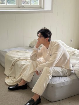 EN_FranceFan's tweet photo. • INSTA | 07.06.2026 • [👥] 

#ENHYPEN #엔하이픈 : Jours d'été

🔗https://t.co/ay0evZbSWy

1⃣

@ENHYPEN_members @ENHYPEN #ENHYPEN #엔하이픈 https://t.co/9t9OiqDMsk