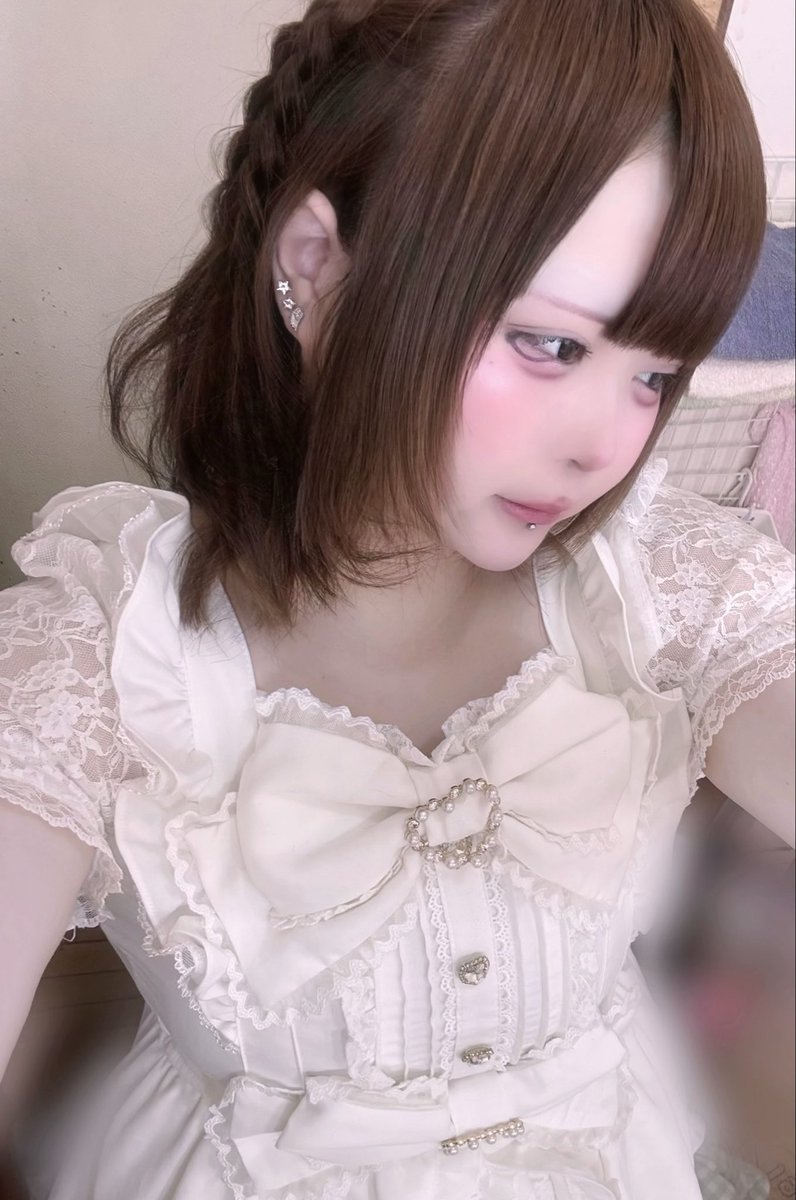 b_9633's tweet photo. ✧*̣̩⋆̩☽⋆゜ https://t.co/rZYTxqihO6