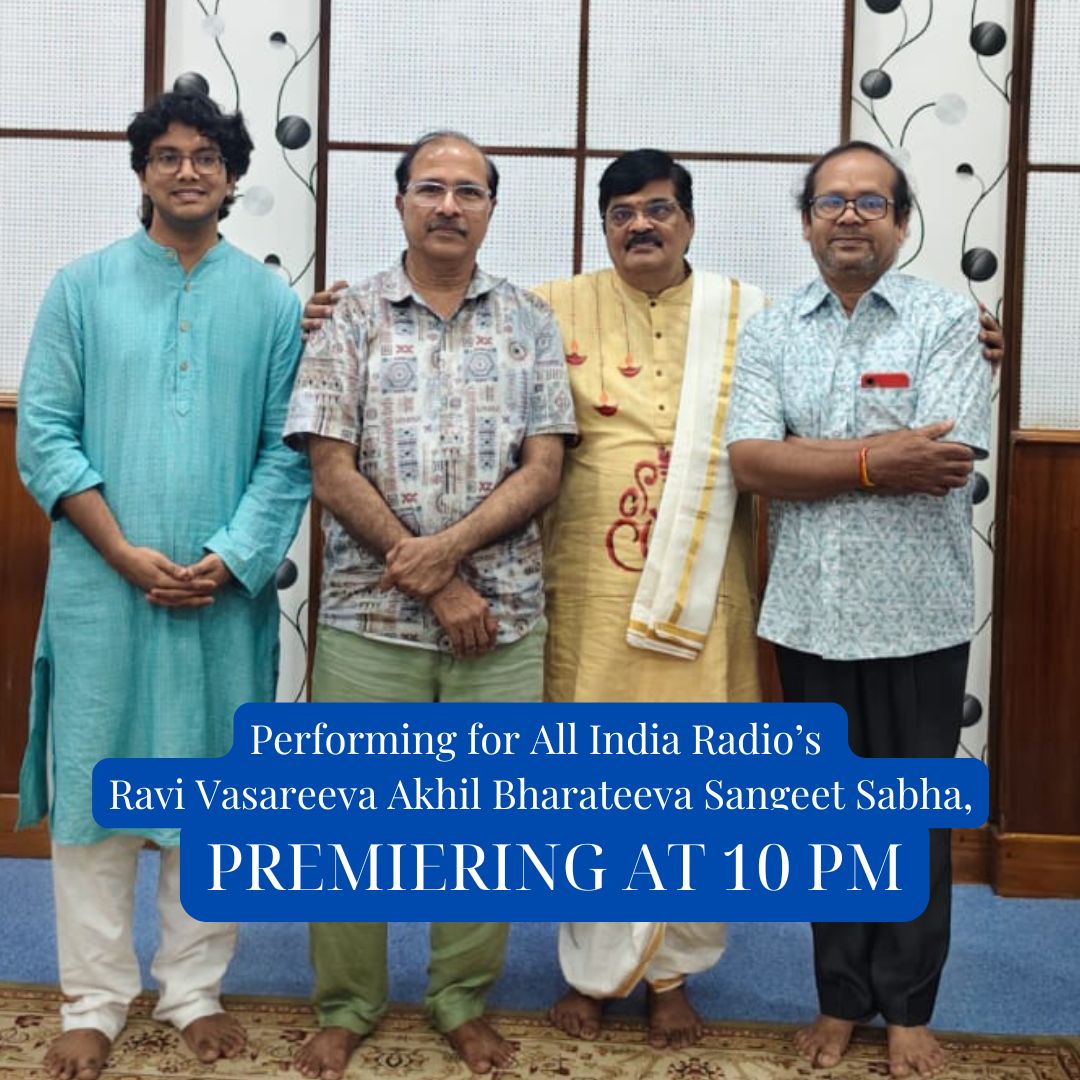 msnviolin's tweet photo. Ravi Vasareeya Akhil Bharateeya Sangeet Sabha, 
AIR's National Programme of Music  on this Sunday -7th June 10 pm
Vid. MSN Murthy - Violin Solo
Vid. Saketh Pantula - Violin Accompaniment
Vid. VV Ramana Murthy - Mridangam
Vid  M.Haribabu - Ghatam
https://t.co/wHHXg5cAoM https://t.co/SQhPXgL4zZ