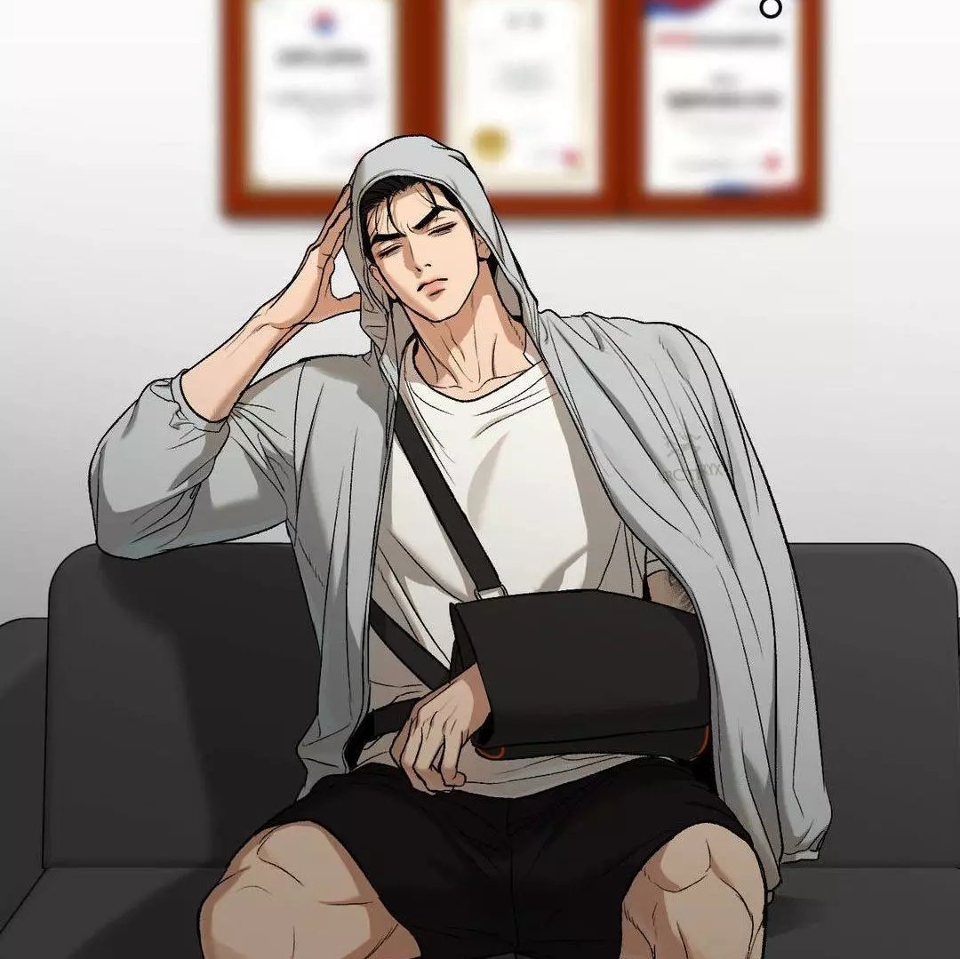 yev_genya's tweet photo. Jaekyung at the start of season 2😭
Pretty sure he was having flashbacks while chasing Dan to the bus stop
#Jinx #Jinxmanhwa https://t.co/cDOR6JjxXo