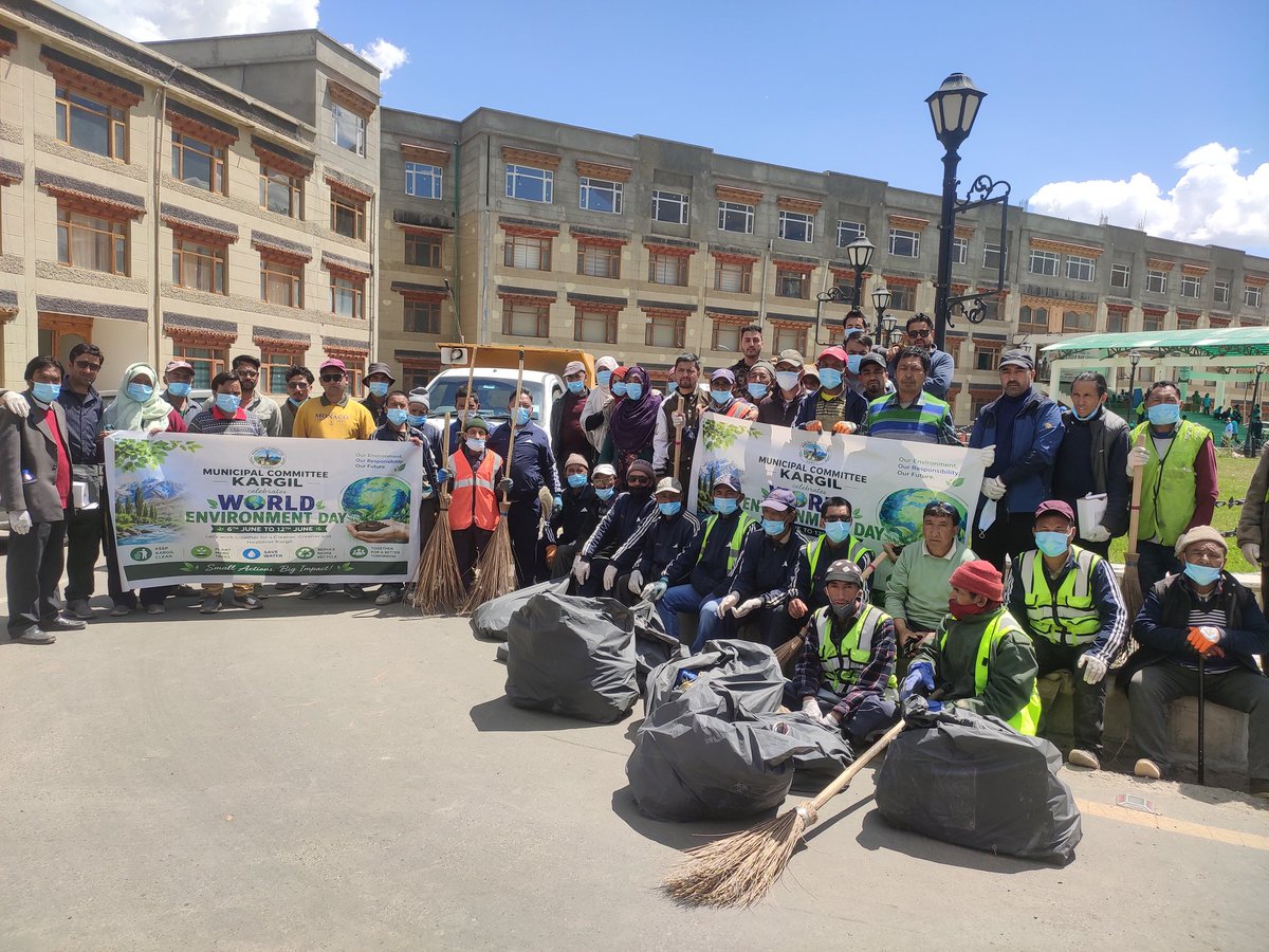 KargilMunicipal's tweet photo. ♻️ Glimpses from the Sanitation Drive at Secretariat during #EnvWeek2026. Together for a cleaner, greener & sustainable Kargil. 🌱@dc_Kgl @LadakhUlb @DIPR_Kargil @Info_Ladakh @AyazbuttKAS @airnewskargil @Kargil_Today @risingladakh @Kargil_Issues @GulistanLadakh_ @LadakhGreater https://t.co/nbVju2idyD