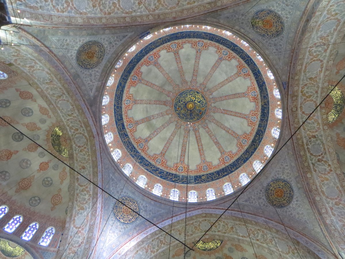 M_Stachnicki's tweet photo. We finally went to see the interior of the Sultanahmet mosque one evening after the crowds had gone. It was breathtaking, the evening sun was lighting up the stained glass, the ceiling details and tiles beatifully. #turkey #istanbul #sultanahmet #bluemosque https://t.co/sVKoTlRF5I