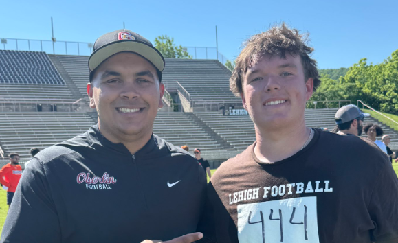 sixstarfootball's tweet photo. EVENT COVERAGE | Several Talented Offensive Prospects Make Noise at Lehigh Camp

📈Strong showings helped elevate recruiting stock in front of Lehigh staff

📖Full recap+scouting reports now live!

STORY▶️https://t.co/W7XsGWiNn8

@EthanBrooks2027 @JakaiB21 @cebulaaiden @Juliancedrone8 @Ryan_Cushatt @Slayton_DAmico @JosephDay79 @Adam_Fritts7 @RoccoGriguoli @CadinIrizarry @Ryder_Izzo @TheBeastofTO @DenzelJonesII @jeremykent78 @Douglaslundh08 @isaiah_magassou @mccloud_finn @1Mekkhi @MichaelMor85453 @DavyanMoore @Bobby_Nenstiel @DanielOsayande_ @Brady_R25 @TristanSmi30308 @ChaseTuch86 @Dandrewebbjr @WitmerSamson @ChaseWork2027 @David_quist50