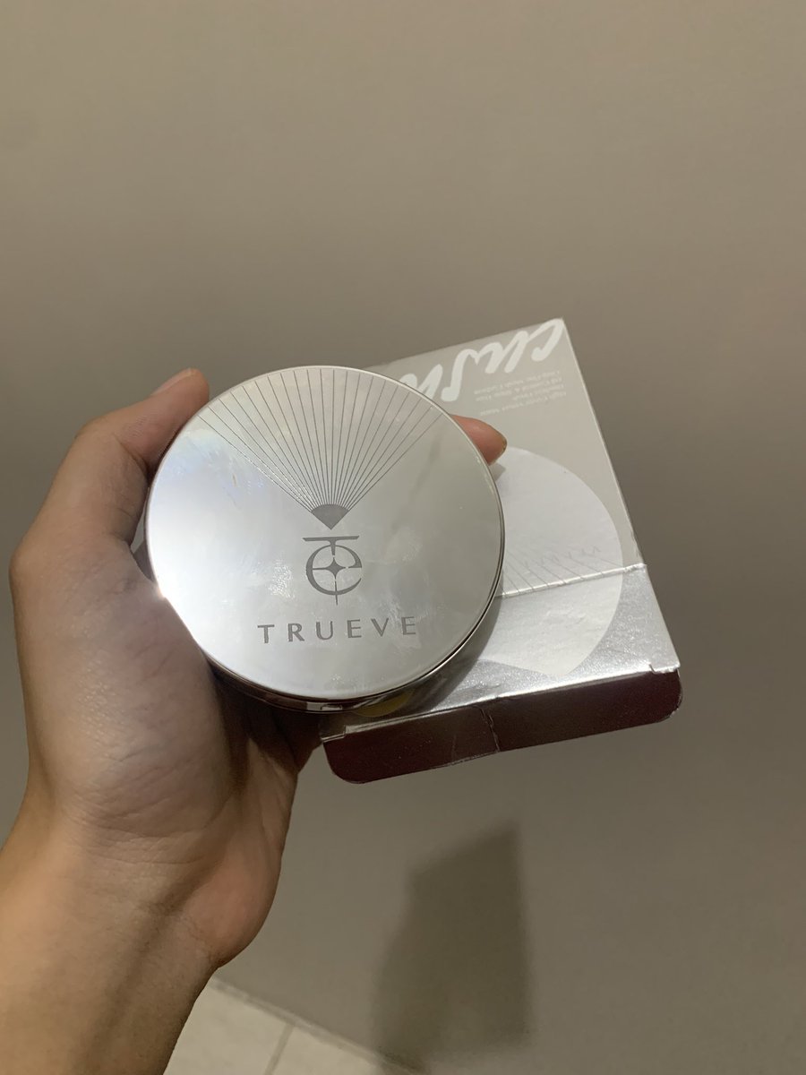 matchfey's tweet photo. WTS trueve cushion silver MC01
dijual krena salah shade
(-) : puff udh ga bersih 100% krena buat swatch, cermin ga ke segel

⭐️50k

dom banyumanikk

bisa oren https://t.co/nAc9LwGYNS