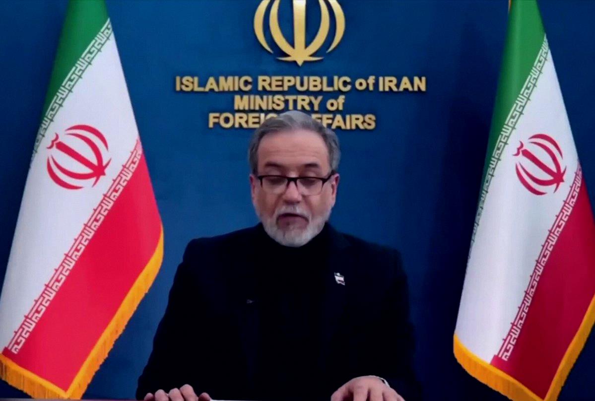 JAYHOSMER's tweet photo. 🚨 BREAKING

🇮🇷 IRAN’S FOREIGN MINISTRY JUST SAID LIVE:

"THE US IS BREAKING THE TRUCE BY HITTING IRANIAN SHIPS, AND WE'LL HIT BACK AT ANY ATTACK."

THIS IS REALLY BAD NEWS FOR THE MARKETS... https://t.co/UrGdng3sjc