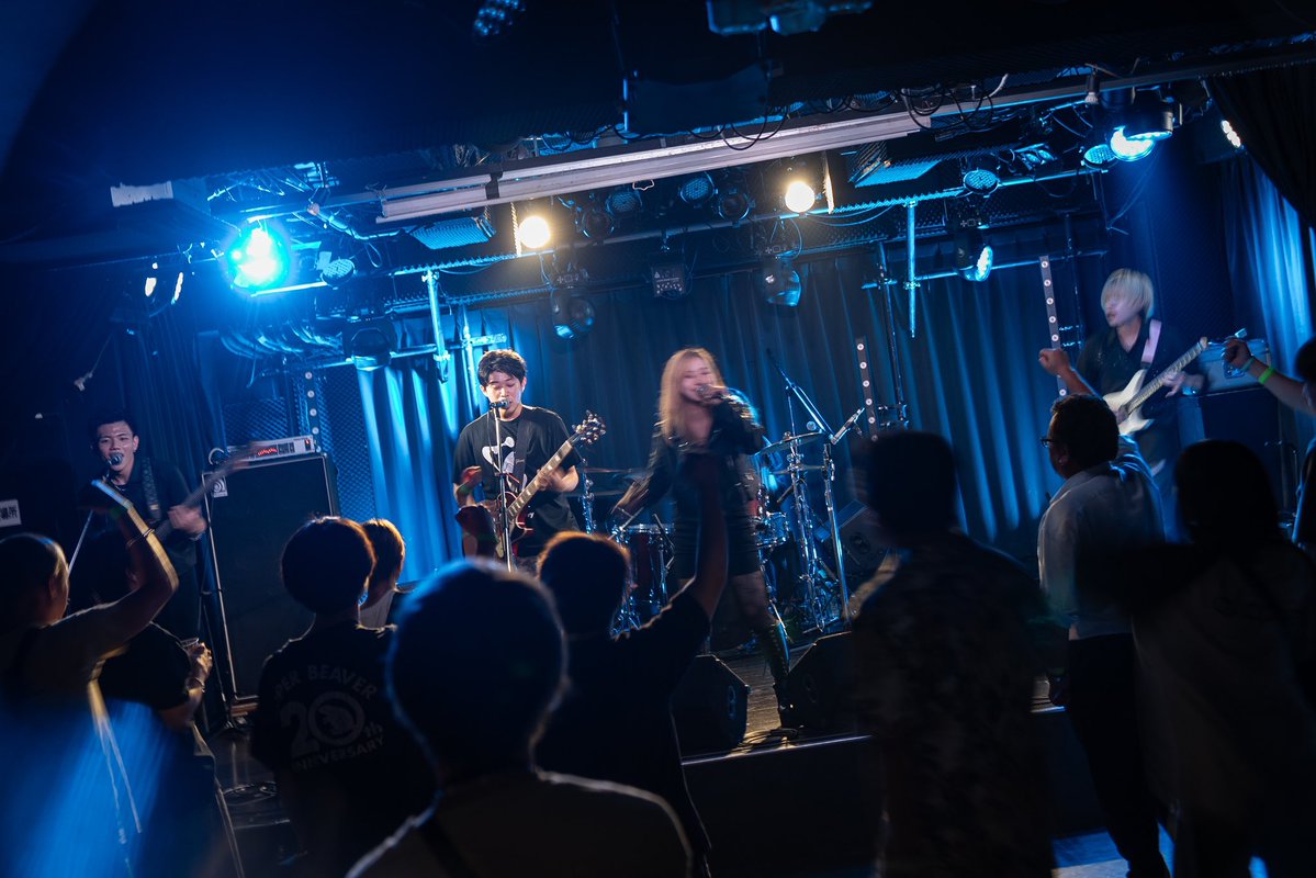 gimmicry_jpn's tweet photo. ❤️‍🔥 LIVE PHOTO ❤️‍🔥
'26 6.6 Sat. "booze vol.3" @VoodooLounge092 

📸 @yukina_photo_ 
Gt. Supported by @NORI_whammy https://t.co/t0bQL1UG1N