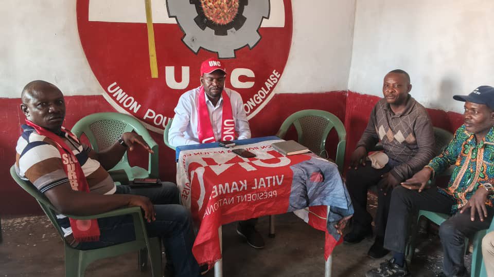 olbinfos's tweet photo. 16 ans de l'UNC : Stéphane Mosha et Me Simon Kambale ont mobilisé les cadres de Lubumbashi ce 06/06. Le chantier du siège de Kassapa progresse. Une détermination intacte pour porter haut les idéaux du Pr @VitalKamerhe1, relayés sur le terrain par @ChristianMasud_. https://t.co/bGwlgoUb9x