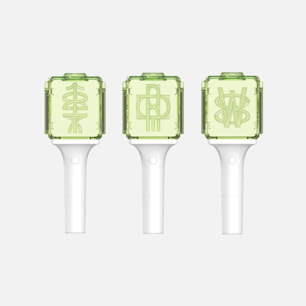 chaba_ch94's tweet photo. 💚แท่งไฟ nct offiicial fanlight

✅พร้อมจัดส่งในไทยทุกแท่ง ทันคอน

- nct 127 / nct dream

💵ราคา 1390฿ 
📮ค่าส่ง ems 60฿ (+10฿ แท่งถัดไป)

#ตลาดนัดnct #JAEHYUN_MONO_BANGKOK 
#NCTJNJM_FANMEETING_TOUR_DUALITY https://t.co/x6CdZrr2x3