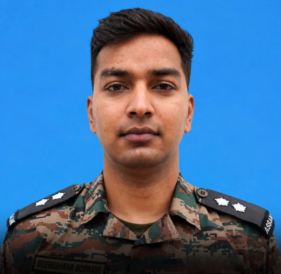 gorockgo_100's tweet photo. #SupremeSacrifice 🇮🇳
Lieutenant Beereshwar Goswami of the Indian Army laid down his life while performing operational duties in the treacherous mountainous terrain of Jammu & Kashmir. Serving in harsh weather and challenging conditions, he embodied the courage, commitment and selfless devotion that define a soldier.
India salutes a brave officer who gave his all in the line of duty.
Om Shanti.
#IndianArmy #JammuAndKashmir #DutyHonorNation #VeerNaman #JaiHind