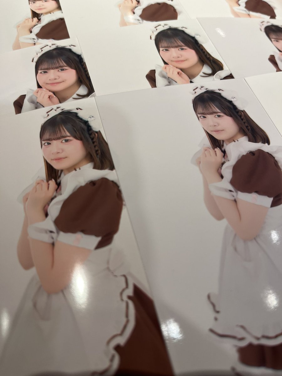 HUiwx4's tweet photo. ブロマイド記念 https://t.co/gzegK18IgP