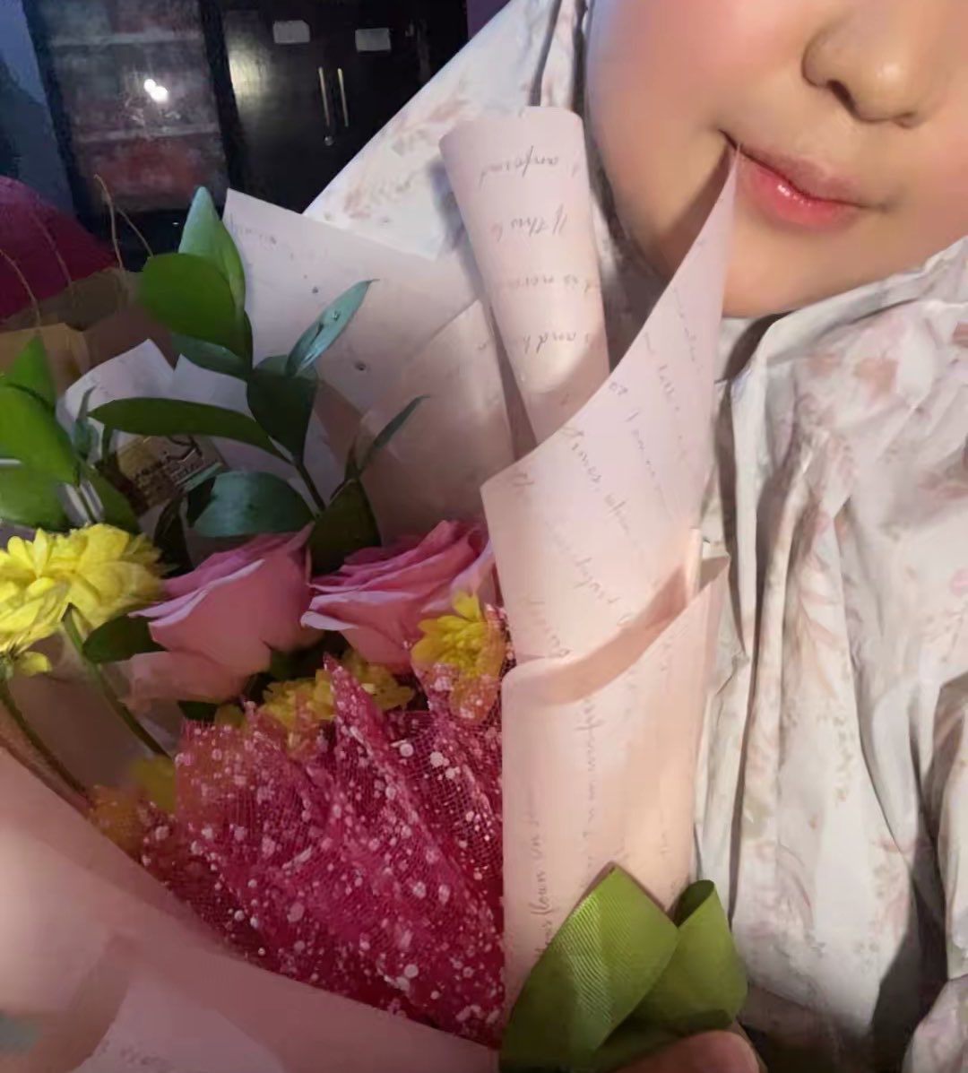 gunsaxlr's tweet photo. 💛💐 https://t.co/6bMsu6YnL7