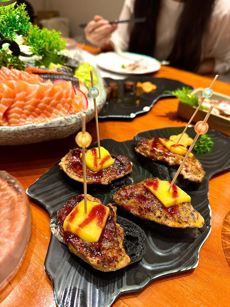 WhitneyBan67415's tweet photo. 😋 https://t.co/7nrt7gyyDD