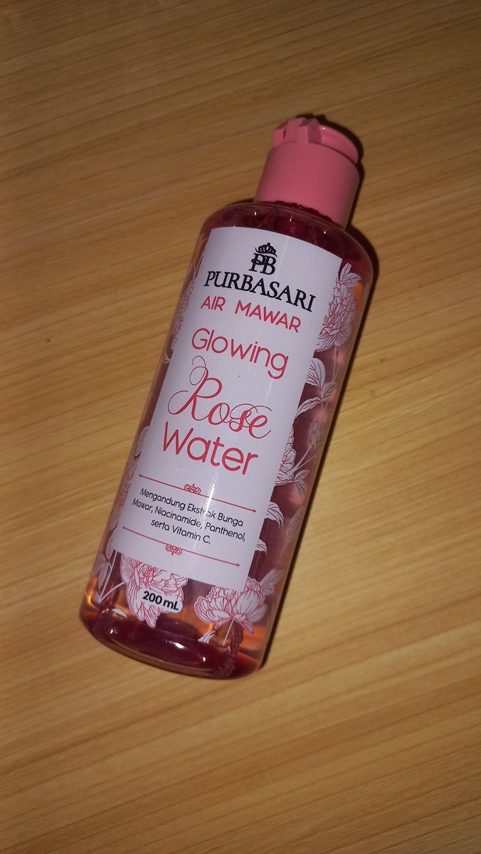 sbilaapp's tweet photo. @unicefess rose water 10k, pencujur alis 3k (ambil dua 5k ajaa) https://t.co/nJu6Hju6NR