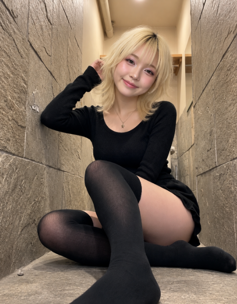 karin181's tweet photo. ギャルは嫌い？ https://t.co/kZ9EiWPDrc