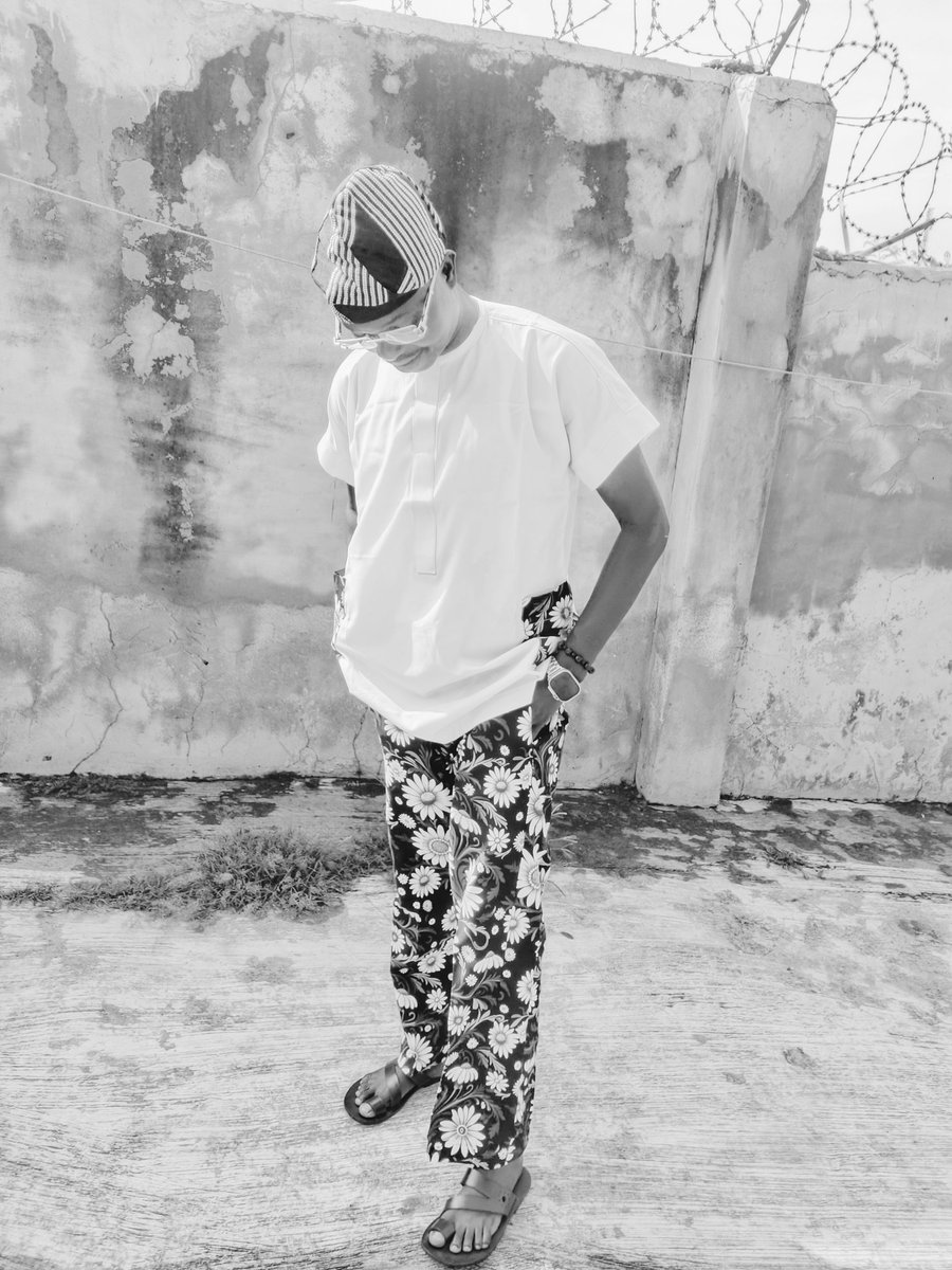 Topenzee's tweet photo. Sabbath day. https://t.co/MC5DlsaDn1