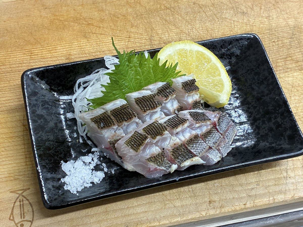 chinu_sniper270's tweet photo. 本日のぐびぐびセット
全部イサキ https://t.co/fnF9jw7U6P