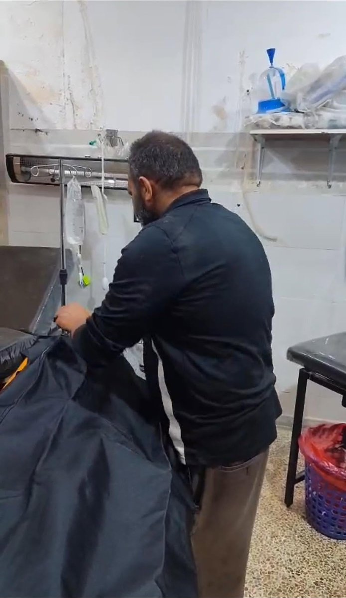 QalaatAlMudiq's tweet photo. #Syria: a child was killed today by war remnants while harvesting fruit in his family farm in the countryside of Ariha (S. #Idlib).
His father (photo) is a member of the Civil Defense.
His grandparents were previously killed in a Russian airstrike that struck the same house in October 2023.
