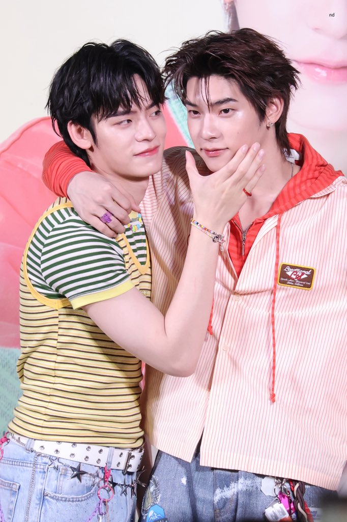 ndnadearrrr's tweet photo. 07.06.26 | ปิ๊ปๆกั๊บบบบ 

BREATH OF LOVE WITH TTP
#DumblexTeeteePor #teeteepor https://t.co/FzEWVcXkUh