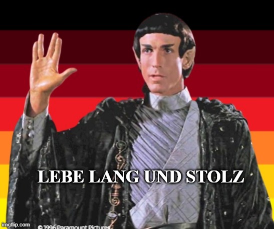 HandsomePete9's tweet photo. 🖖 #Stolzmonat https://t.co/zwbmoGpPNM