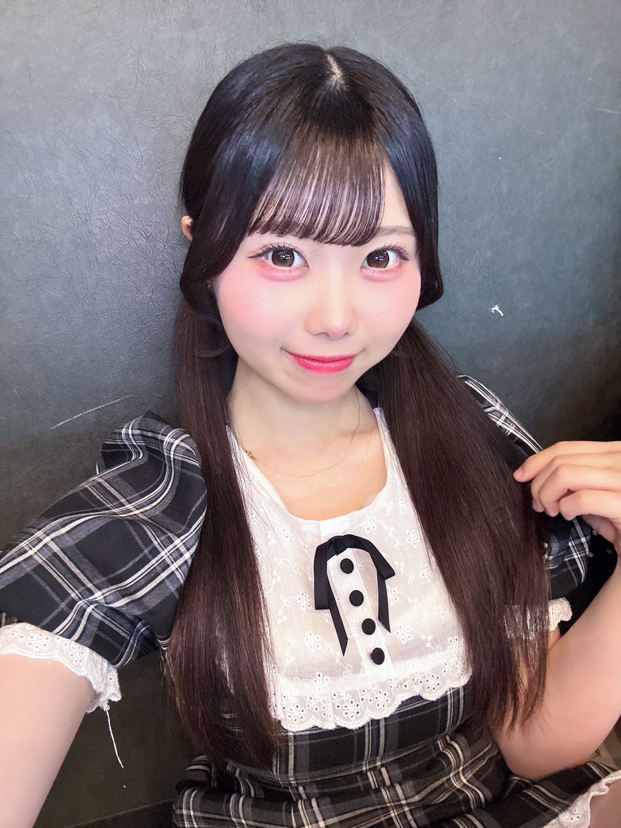 私服チェキ会ありがとうございました！！ 雨の中会いに来てくれて