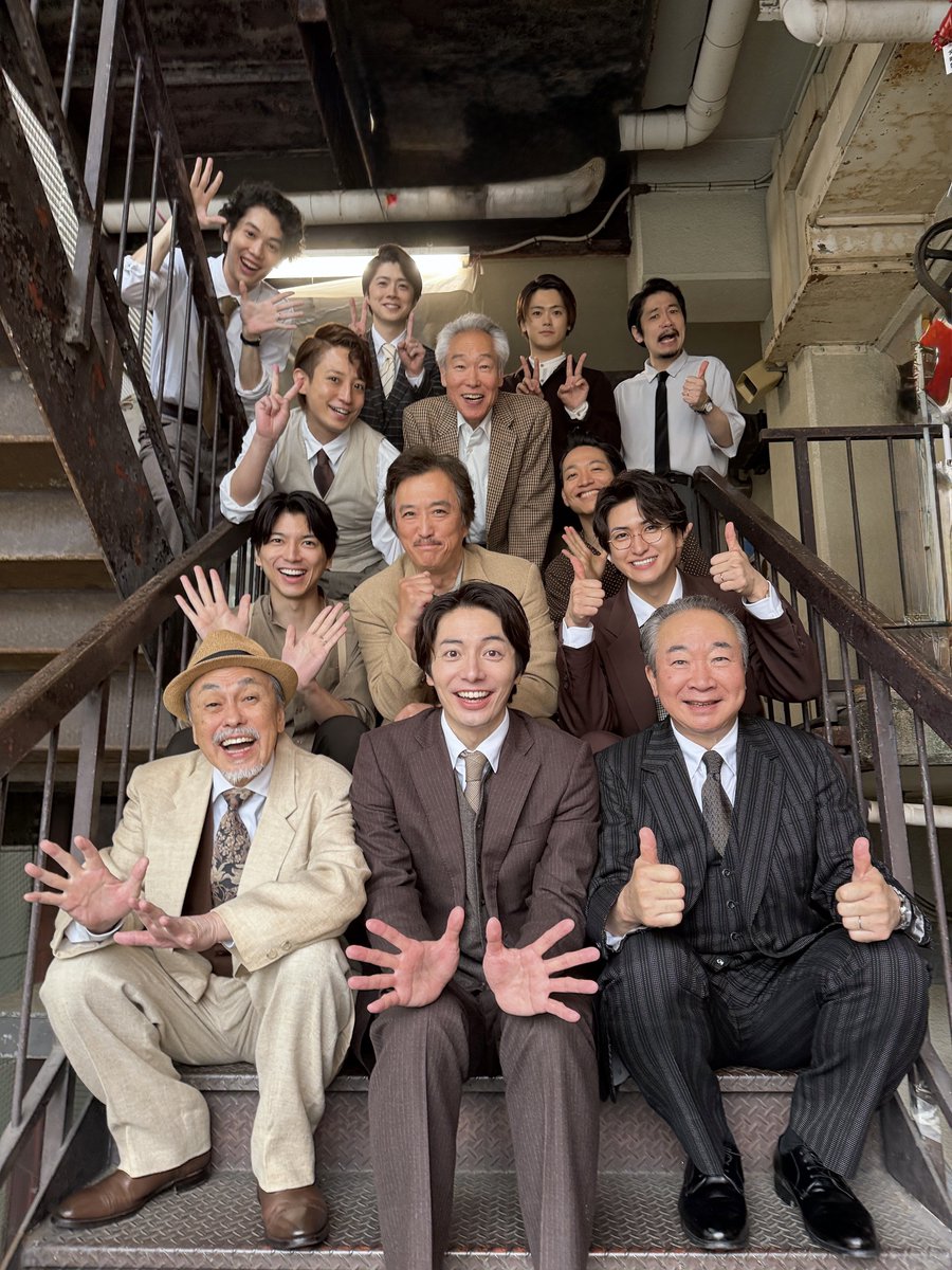 NobunagaSato's tweet photo. 舞台『#十二人の怒れる男』
千穐楽公演へのご来場、ありがとうございました。

この作品に携わることができて、本当に光栄でした。
この世界の大先輩方と一緒にあの緊張感の中でお芝居をさせていただいたことが自分にとってとても糧になっていると思います。
またご一緒できるよう精進していこうと思います！