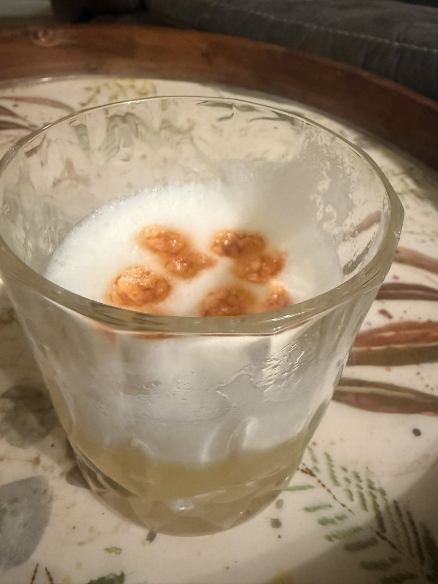 Sammygetreal's tweet photo. Here is what a dad does when he is alone with his Son. Fix him the best beef burger with fries made from scratch then fix himself a nice Whiskey Sour and watch the latest movie on Netflix. 21st gen Dads can do it all.. #cooldad #dadhacks https://t.co/dbqermh909